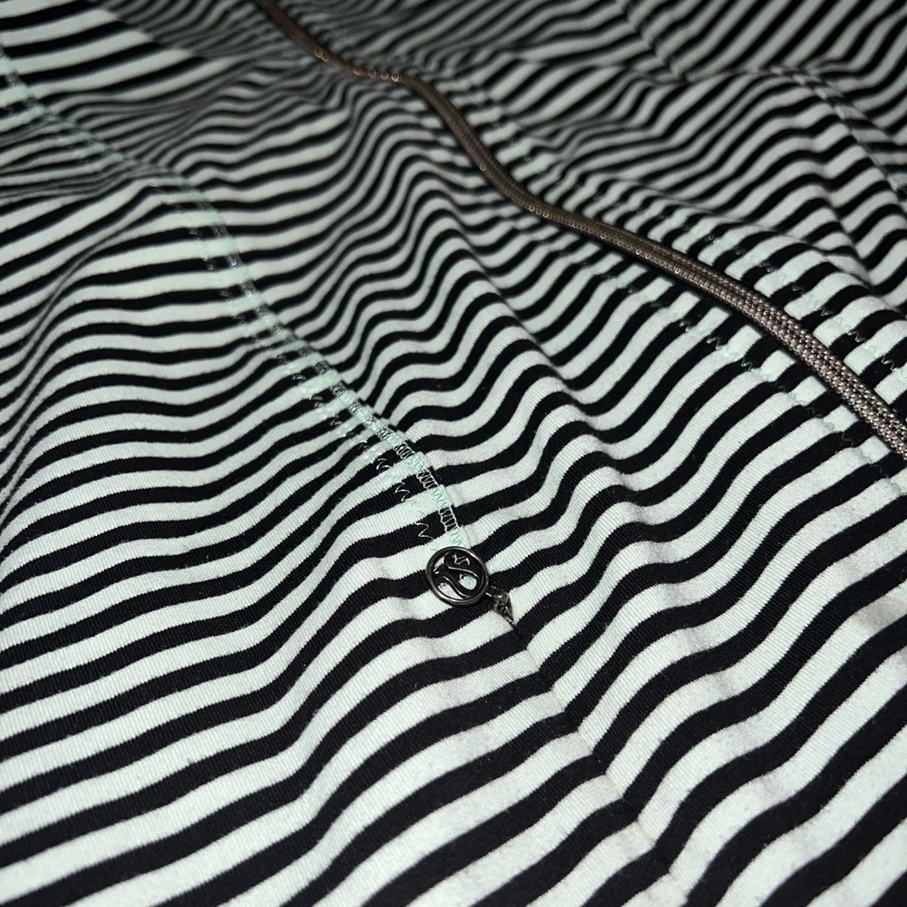 Lululemon zip up - Picture 2 of 4